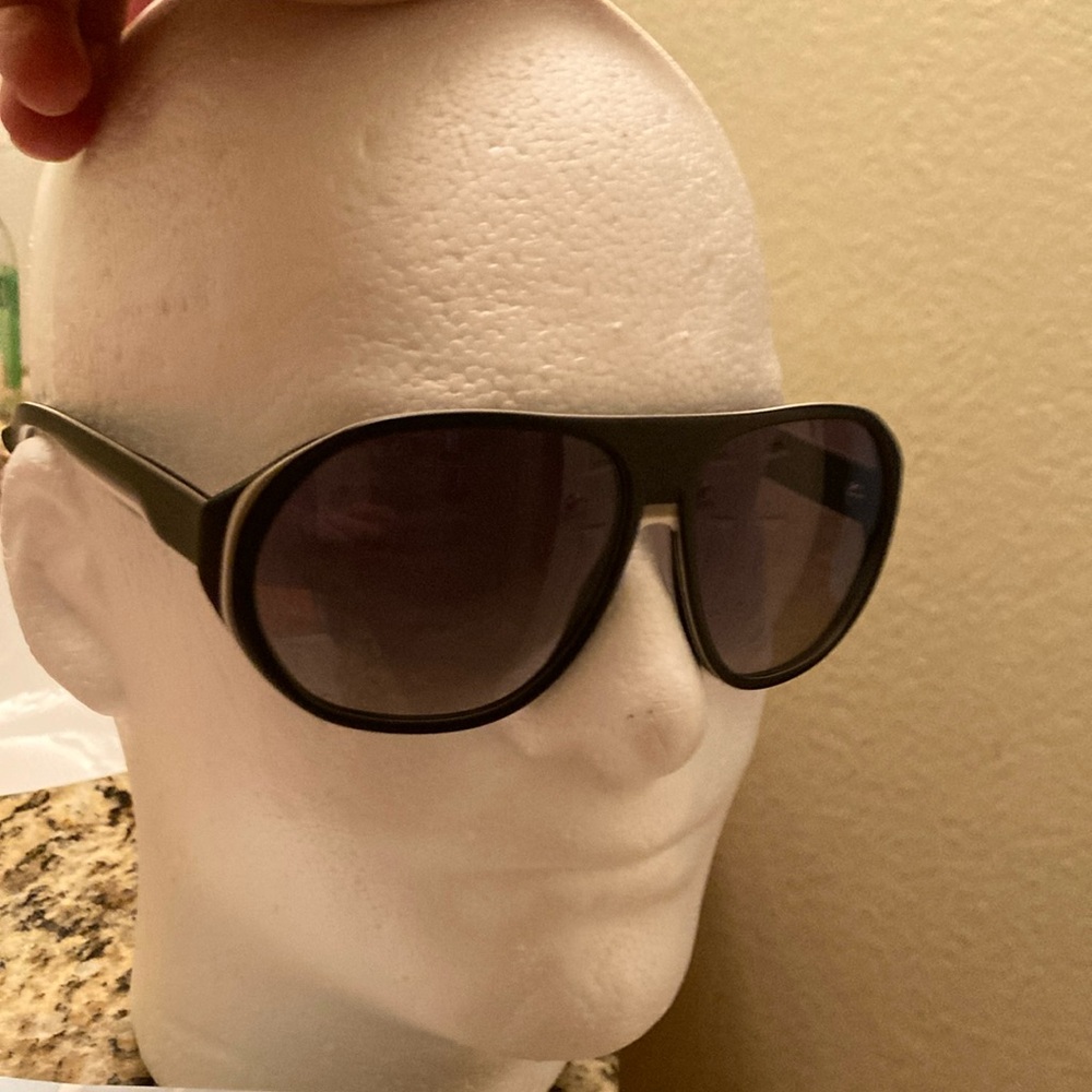 Gucci Gradient Sunglasses Authentic - image 2